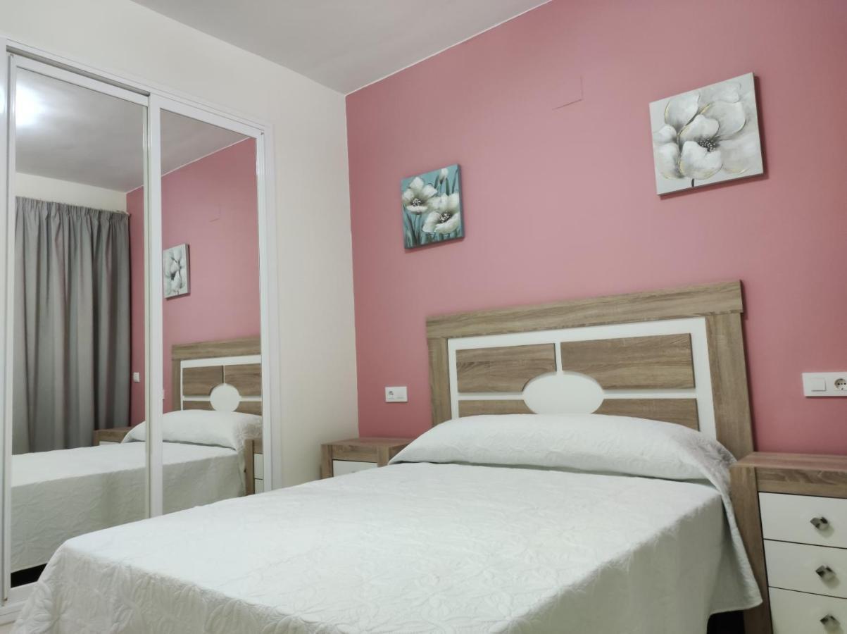 Hotel Nuevo Espartinas Extérieur photo