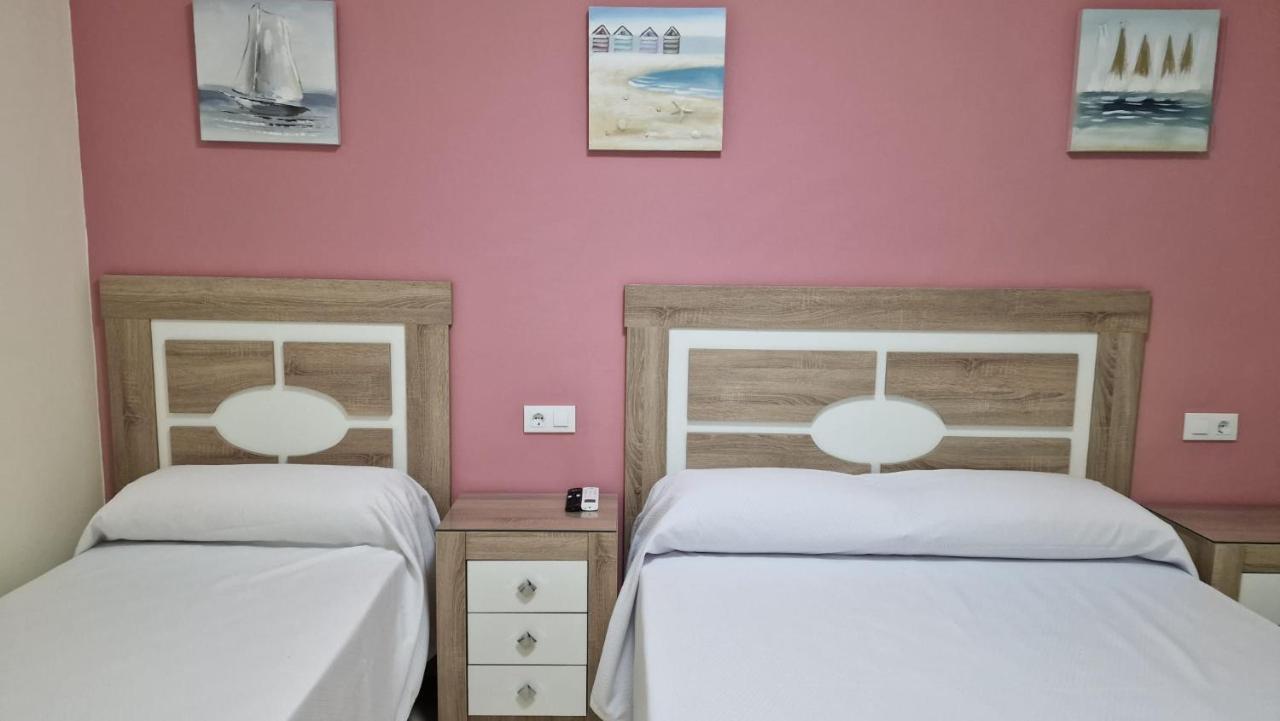 Hotel Nuevo Espartinas Extérieur photo